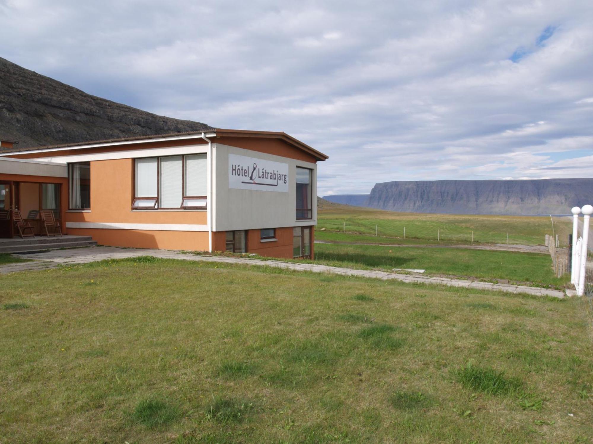 Hotel Latrabjarg Hnjotur Exterior photo